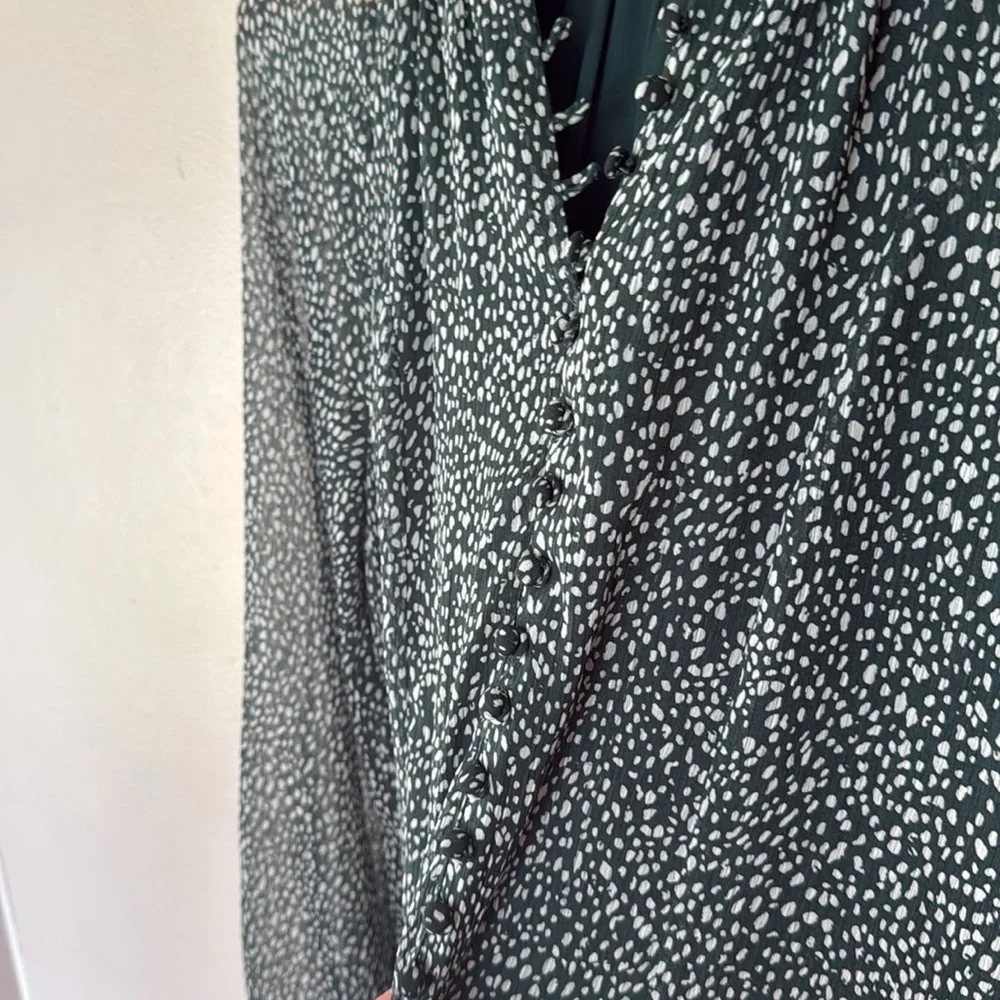 Joie green and White patterned Long Sleeve Dress medium - Picture 4 of 7